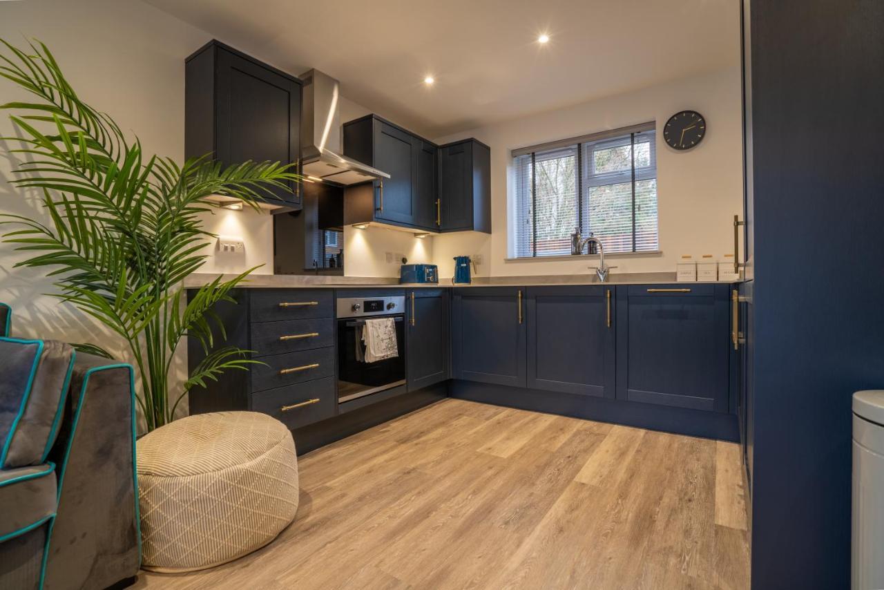 Mill Road Ground Floor Apartment Crawley  Extérieur photo