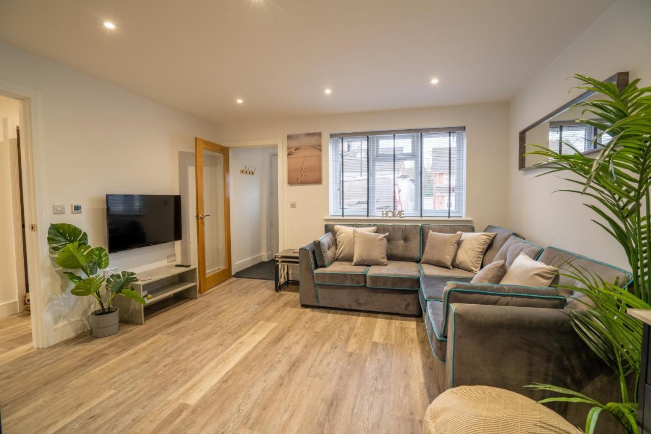Mill Road Ground Floor Apartment Crawley  Extérieur photo